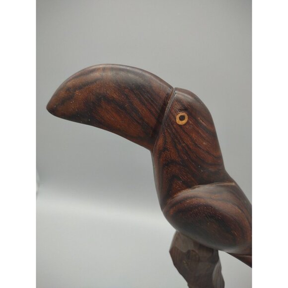 Vintage 12" Toucan Carved Wood Folk Art Sculpture, Two Pieces, MCM Bird Parrot - Picture 6 of 16